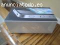 Apple iPhone 4 32GB Black/White Unlocked