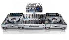 Pioneer CDJ -2000nexus-M & DJM-900nexus-