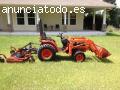 Tractor con pala cargadora Kubota B7510 HST 4x4
