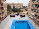 Apartamento con Piscina Comunitaria