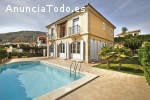 ocasion villa con piscina y vistas al ma